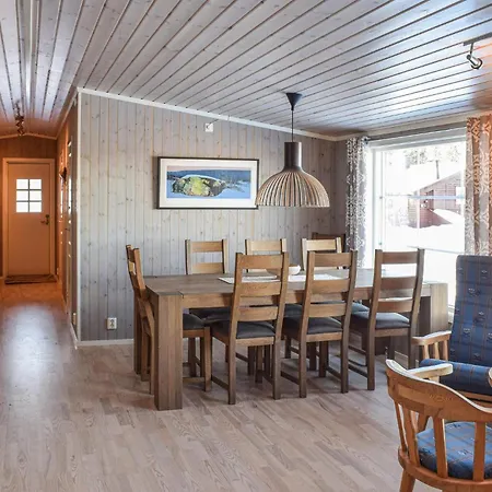 Lovely In With Kitchen Feriehus *